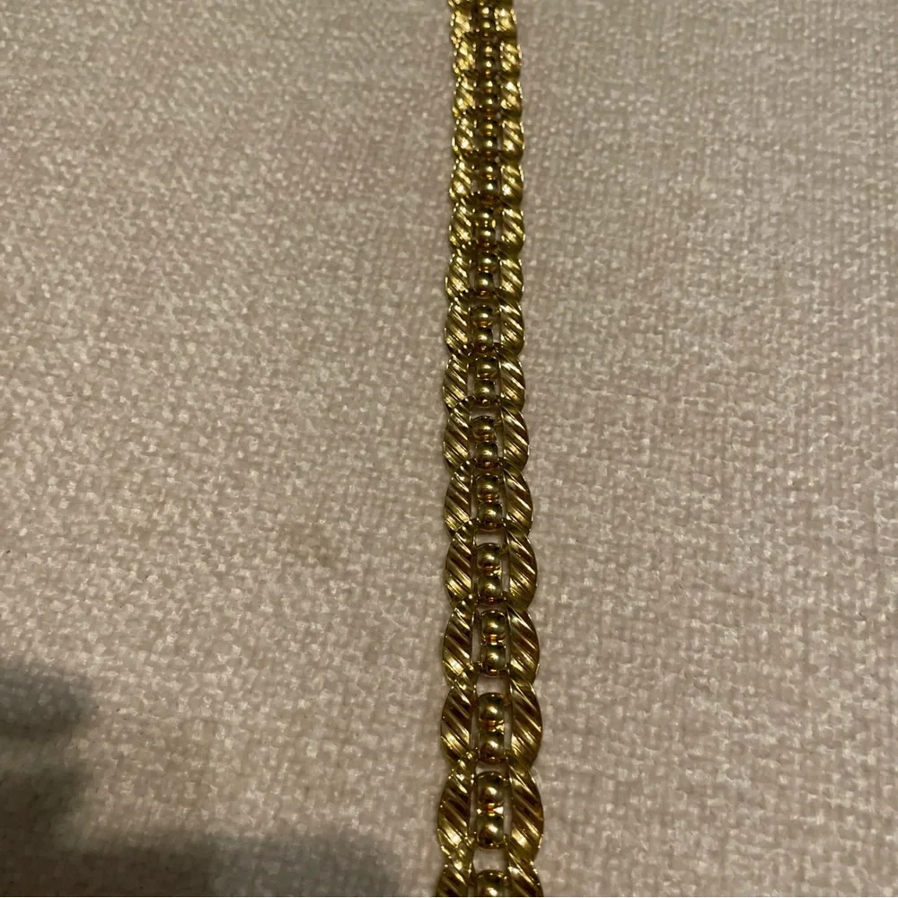 Vintage 80s Monet Gold Tone Triple Gold Plated Statement Necklace 18